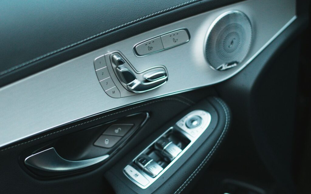 mobil sliding door murah